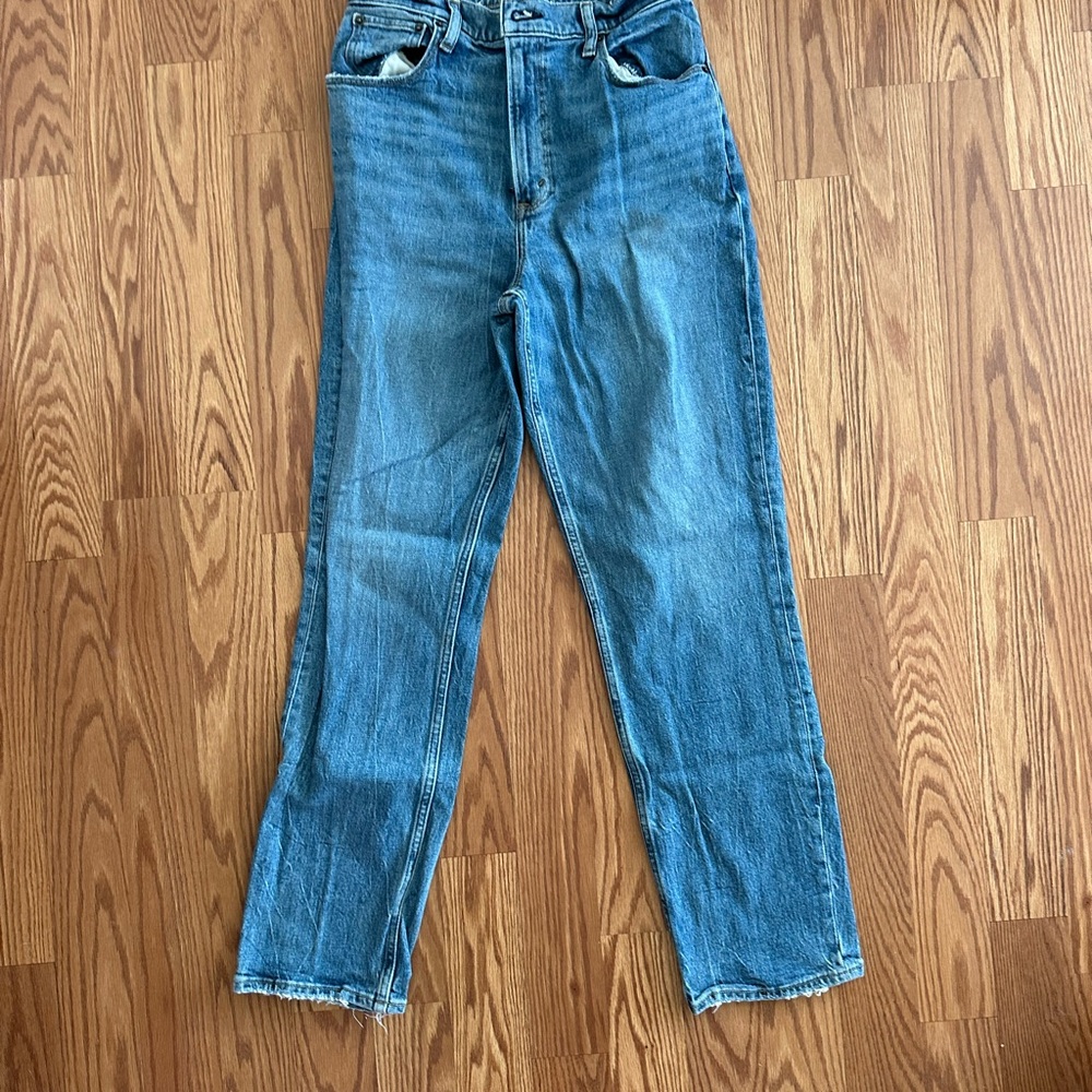 Abercrombie & Fitch Ultra High Rise Jeans
